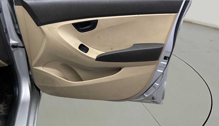 2017 Hyundai Eon ERA +, Petrol, Manual, 54,582 km, Driver Side Door Panels Control