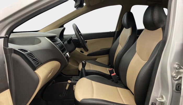 2017 Hyundai Eon ERA +, Petrol, Manual, 54,582 km, Right Side Front Door Cabin