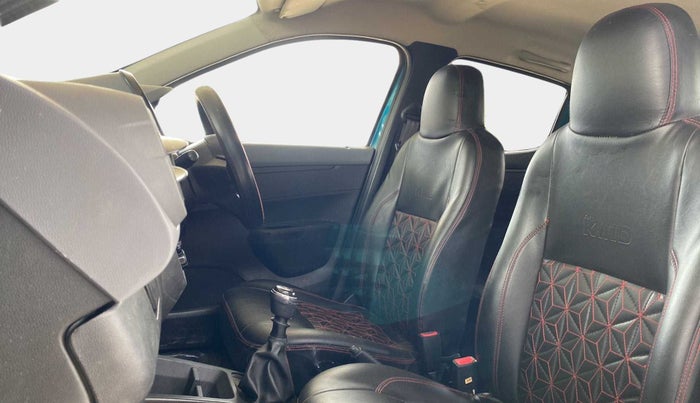 2021 Renault Kwid RXT 0.8, Petrol, Manual, 29,042 km, Right Side Front Door Cabin