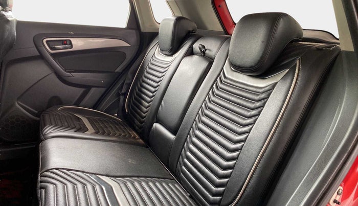 2016 Maruti Vitara Brezza ZDI, Diesel, Manual, 88,620 km, Right Side Rear Door Cabin