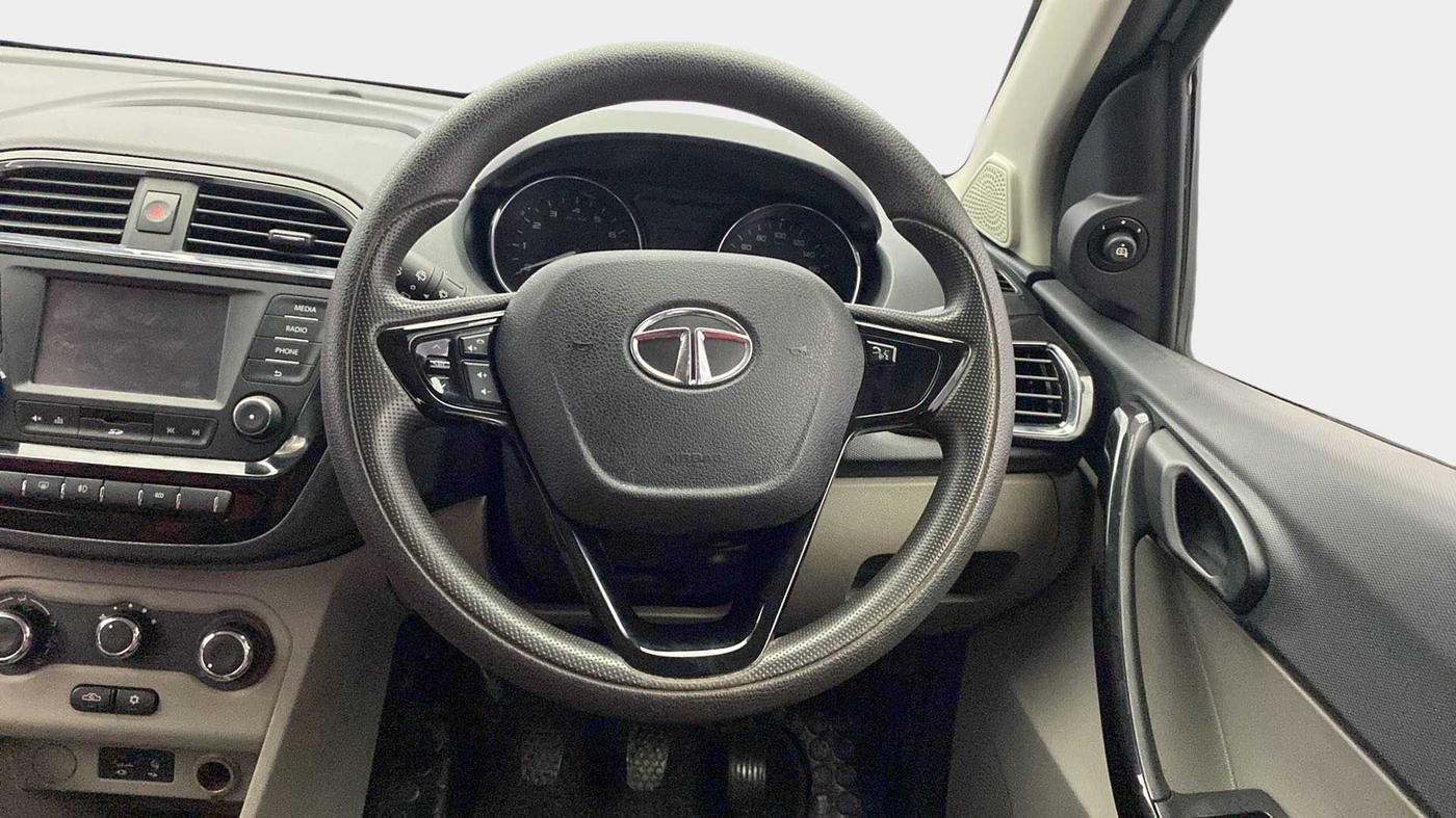 2019 Tata Tiago XZ PETROL, Petrol, Manual, 35,351 km, Steering Wheel Close Up