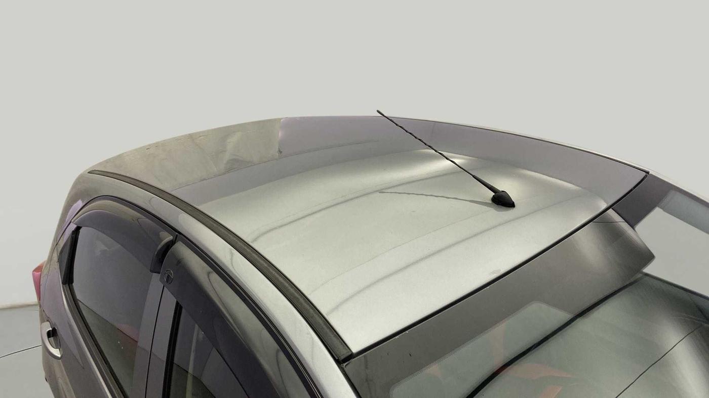 2019 Tata Tiago XZ PETROL, Petrol, Manual, 35,351 km, Roof