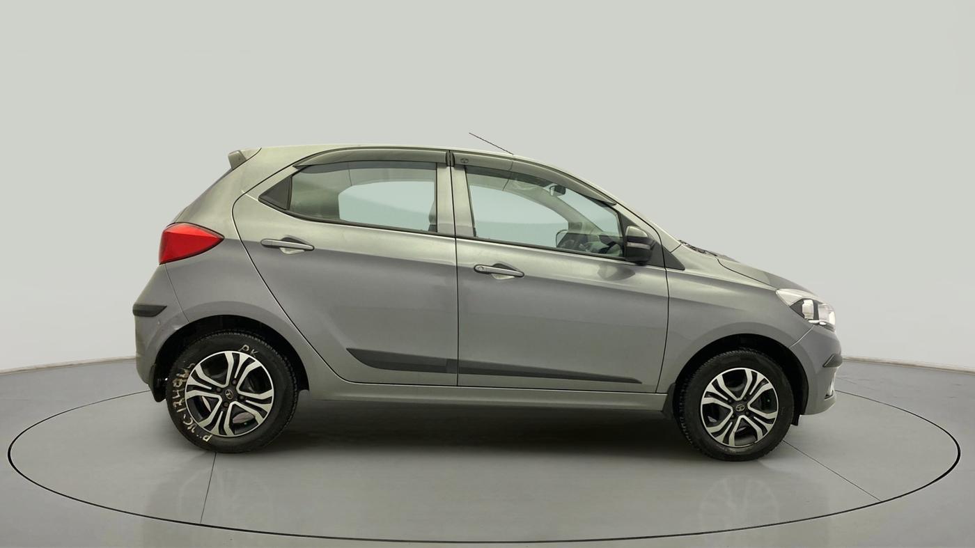 2019 Tata Tiago XZ PETROL, Petrol, Manual, 35,351 km, Right Side View