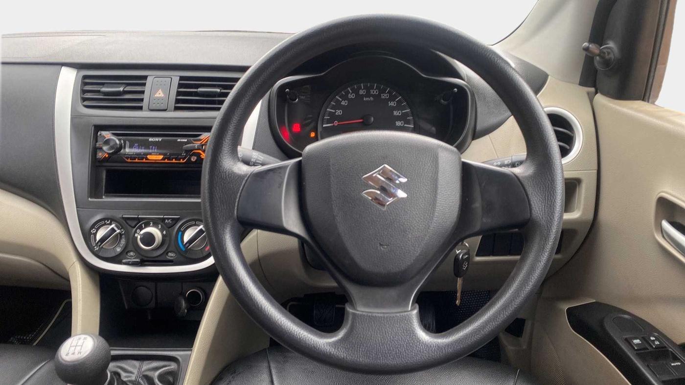 2017 Maruti Celerio VXI, Petrol, Manual, 37,599 km, Steering Wheel Close Up