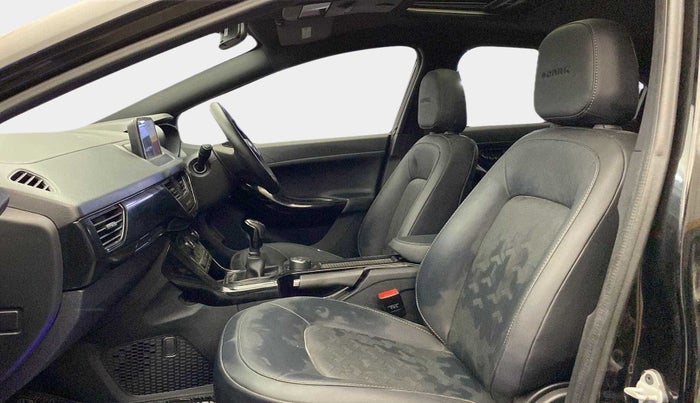 2022 Tata NEXON XZ PLUS (O) PETROL DARK EDITION, Petrol, Manual, 14,944 km, Right Side Front Door Cabin