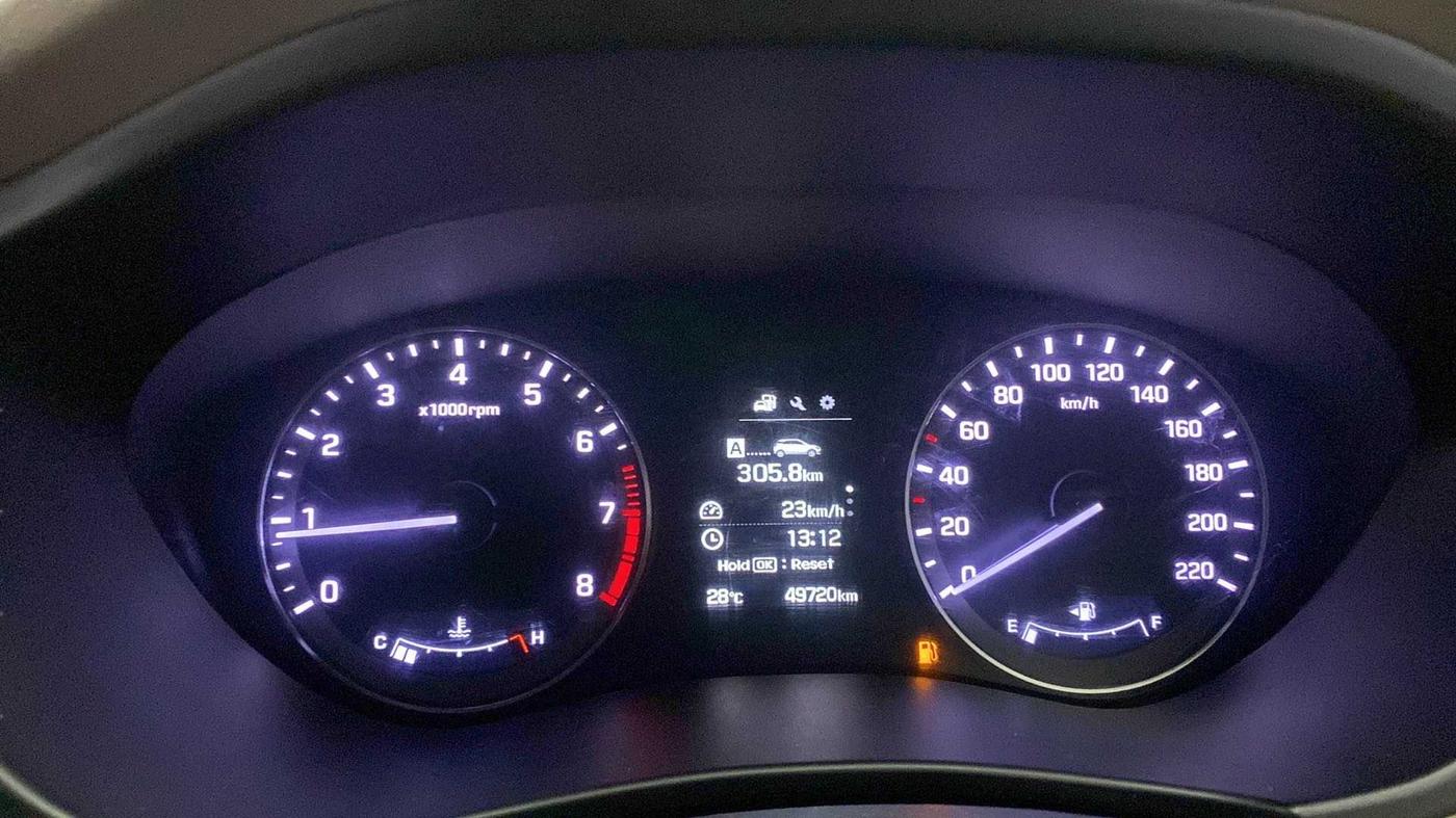 2017 Hyundai Elite i20 ASTA 1.2 (O), Petrol, Manual, 49,701 km, Odometer Image