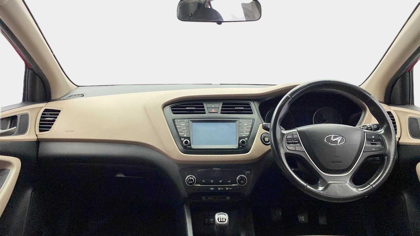 2017 Hyundai Elite i20 ASTA 1.2 (O), Petrol, Manual, 49,701 km, Dashboard