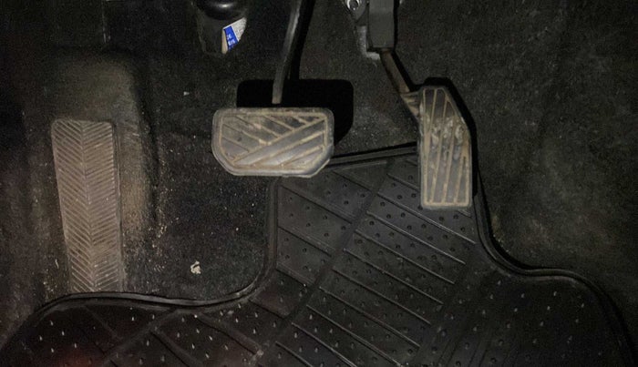 2018 Maruti Baleno ZETA CVT PETROL 1.2, Petrol, Automatic, 43,410 km, Pedals