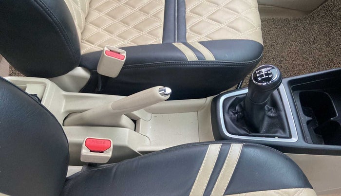 2020 Maruti Dzire VXI, Petrol, Manual, 32,748 km, Gear Lever