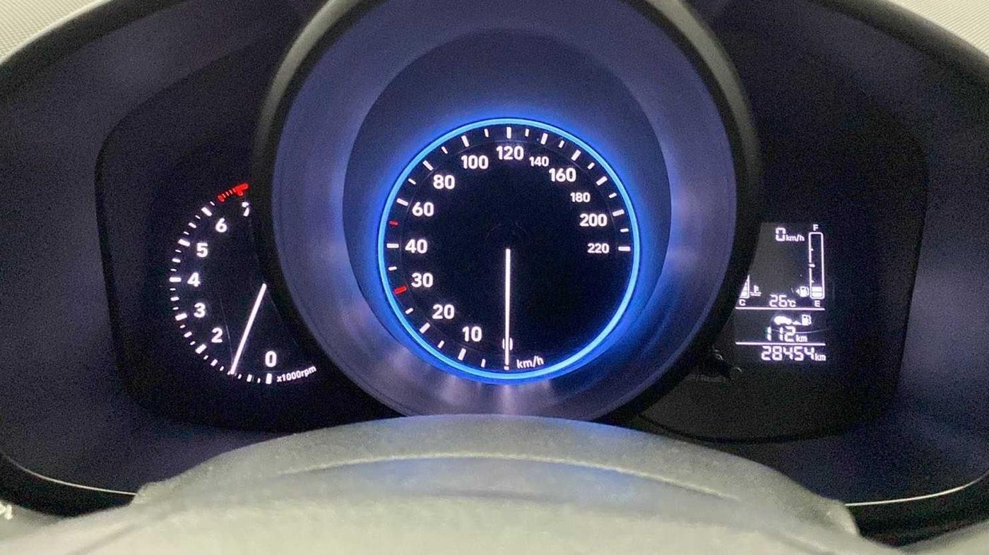 2022 Hyundai VENUE SX 1.0 TURBO, Petrol, Manual, 28,439 km, Odometer Image