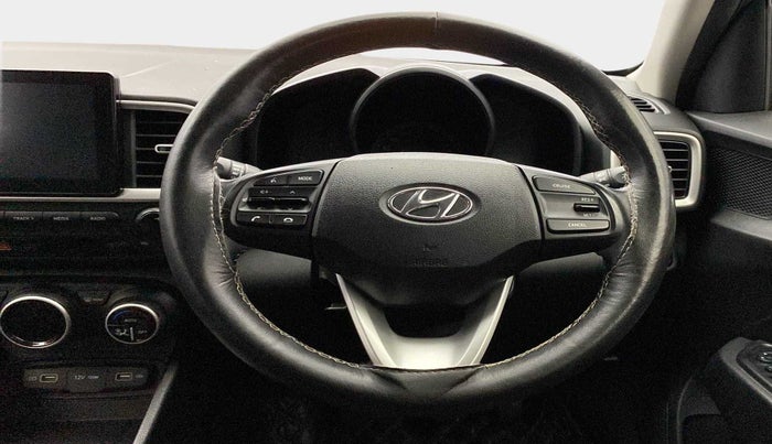 2022 Hyundai VENUE SX 1.0 TURBO, Petrol, Manual, 28,439 km, Pedals