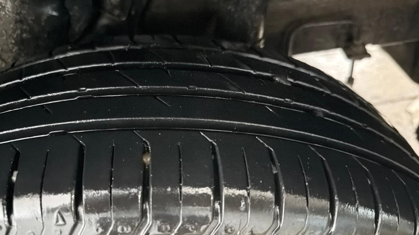 2021 Hyundai VENUE S 1.2, Petrol, Manual, 89,300 km, Left Rear Tyre Tread