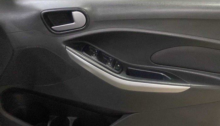 2018 Ford FREESTYLE TREND 1.5 DIESEL, Diesel, Manual, 46,080 km, Driver Side Door Panels Control