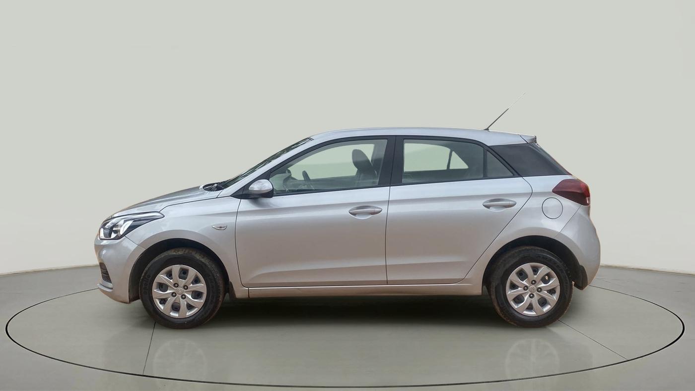 2018 Hyundai Elite i20 MAGNA EXECUTIVE CVT, Petrol, Automatic, 32,293 km, Left Side