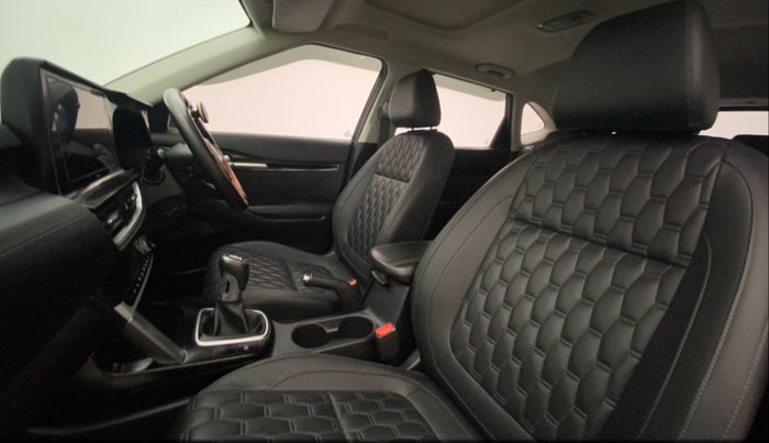 2020 KIA SELTOS HTX 1.5 PETROL, Petrol, Manual, 46,295 km, Right Side Front Door Cabin