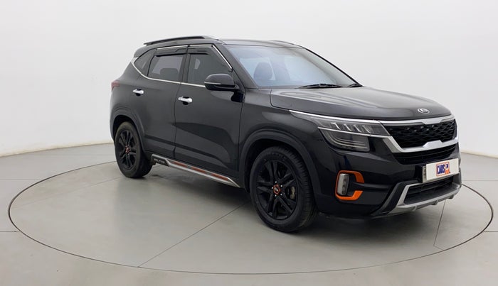 2020 KIA SELTOS HTX 1.5 PETROL, Petrol, Manual, 46,295 km, Right Front Diagonal