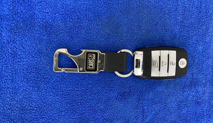 2020 KIA SELTOS HTX 1.5 PETROL, Petrol, Manual, 46,295 km, Key Close Up
