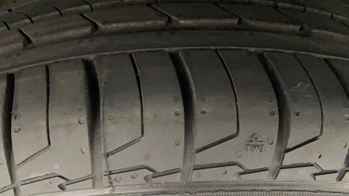 2020 KIA SELTOS HTX 1.5 PETROL, Petrol, Manual, 46,295 km, Right Front Tyre Tread