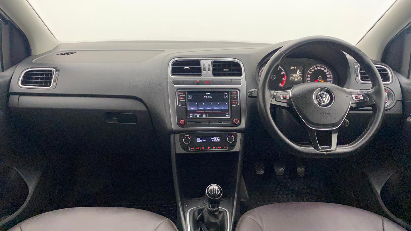 2019 Volkswagen Polo HIGHLINE PLUS 1.0, Petrol, Manual, 48,270 km, Dashboard