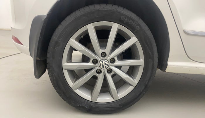 2019 Volkswagen Polo HIGHLINE PLUS 1.0, Petrol, Manual, 48,270 km, Right Rear Wheel