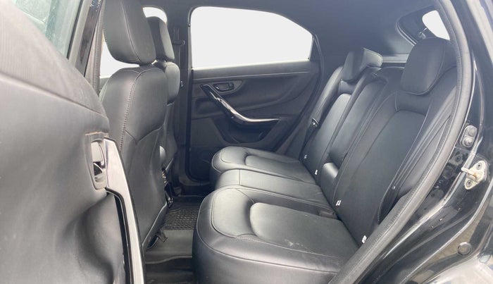 2022 Tata NEXON XZ PLUS PETROL DARK EDITION, Petrol, Manual, 37,985 km, Right Side Rear Door Cabin