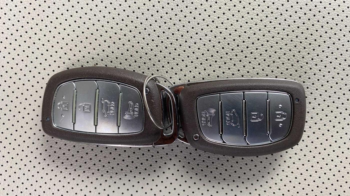 2020 Hyundai Creta SX (O) IVT 1.5 PETROL, Petrol, Automatic, 38,702 km, Key Close Up