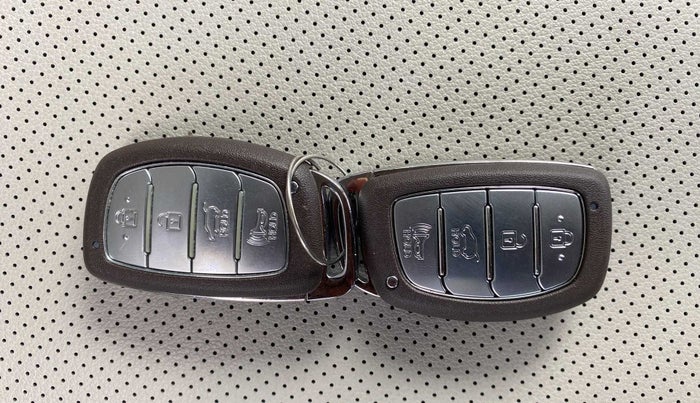 2020 Hyundai Creta SX (O) IVT 1.5 PETROL, Petrol, Automatic, 38,702 km, Key Close Up