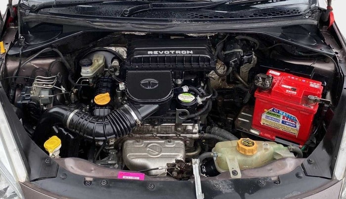 2016 Tata Tiago XZ PETROL, Petrol, Manual, 81,882 km, Open Bonet