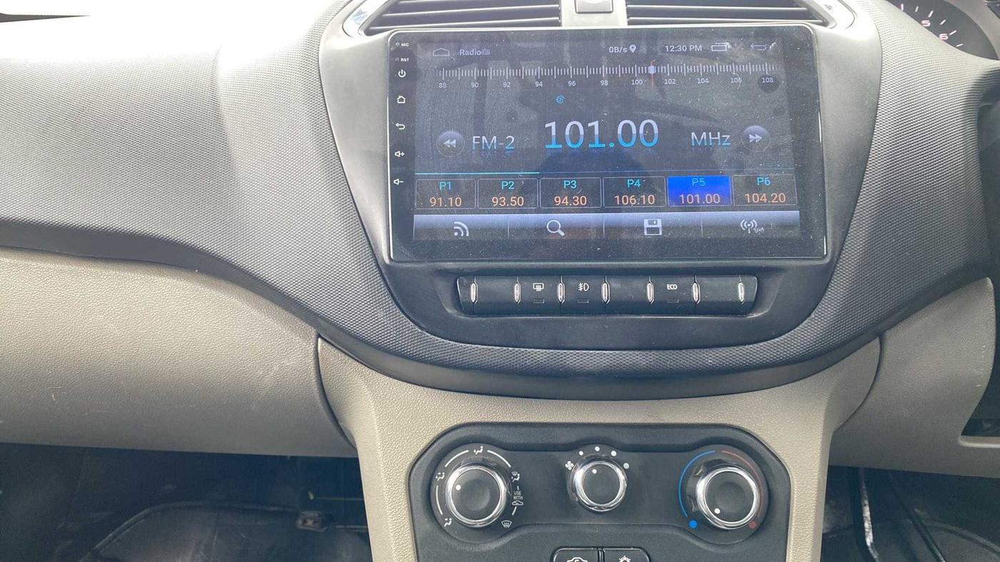 2016 Tata Tiago XZ PETROL, Petrol, Manual, 81,882 km, Air Conditioner