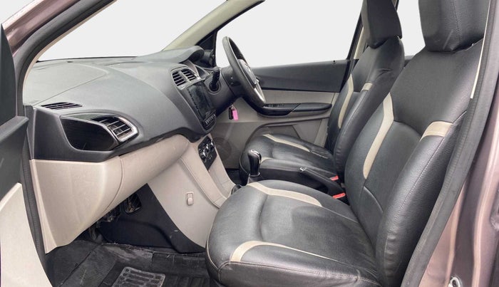 2016 Tata Tiago XZ PETROL, Petrol, Manual, 81,882 km, Right Side Front Door Cabin