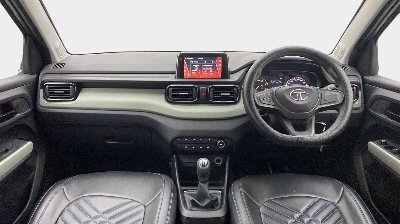 2022 Tata PUNCH ADVENTURE RHYTHM PACK MT, Petrol, Manual, 5,291 km, Dashboard