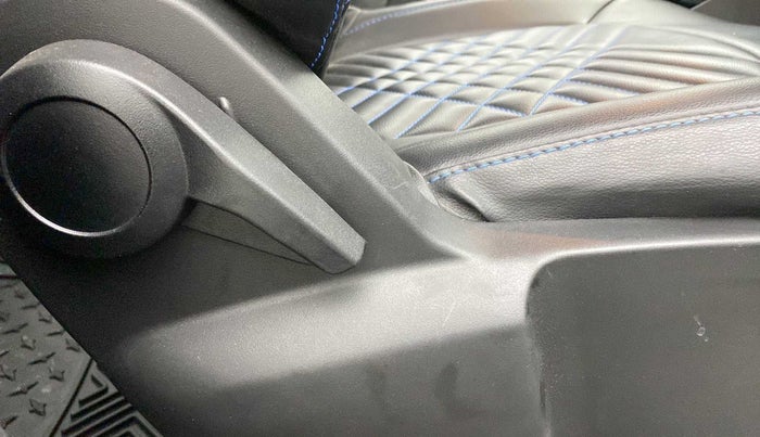 2022 Tata PUNCH ADVENTURE RHYTHM PACK MT, Petrol, Manual, 5,291 km, Driver Side Adjustment Panel