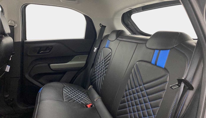2022 Tata PUNCH ADVENTURE RHYTHM PACK MT, Petrol, Manual, 5,291 km, Right Side Rear Door Cabin