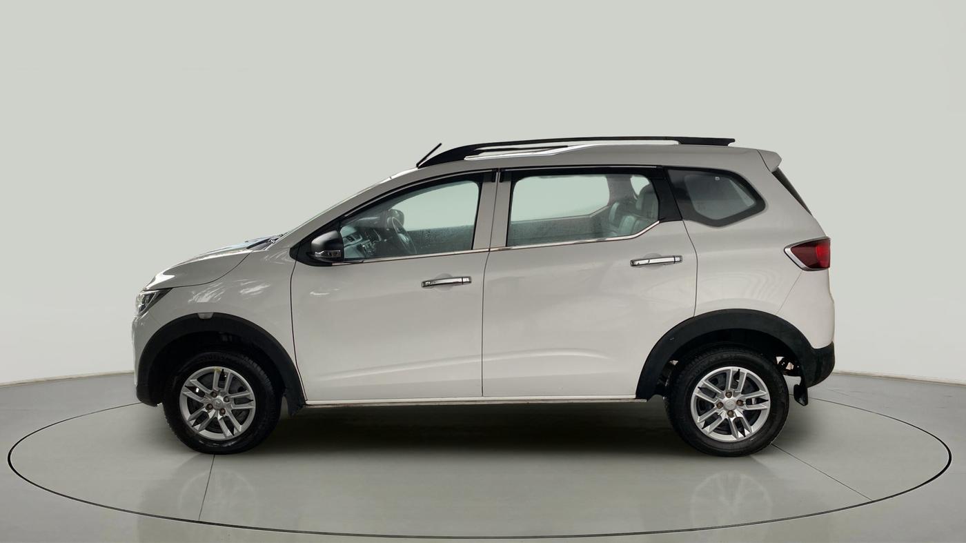 2022 Renault TRIBER RXL MT, Petrol, Manual, 26,543 km, Left Side