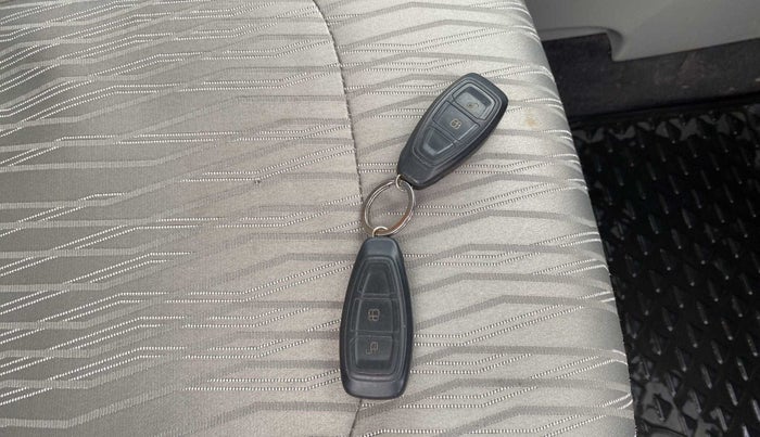 2015 Ford Ecosport TITANIUM 1.5L PETROL AT, Petrol, Automatic, 98,670 km, Key Close Up