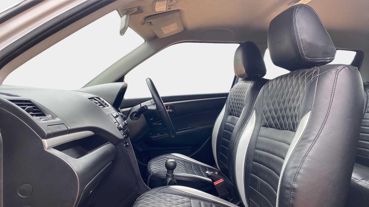 2016 Maruti Swift ZXI, Petrol, Manual, 14,031 km, Right Side Front Door Cabin