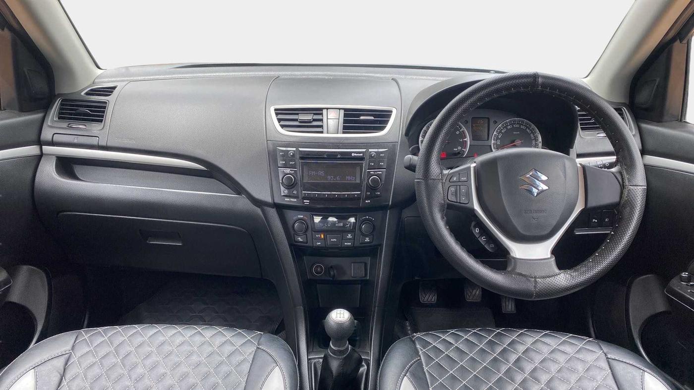 2016 Maruti Swift ZXI, Petrol, Manual, 14,031 km, Dashboard