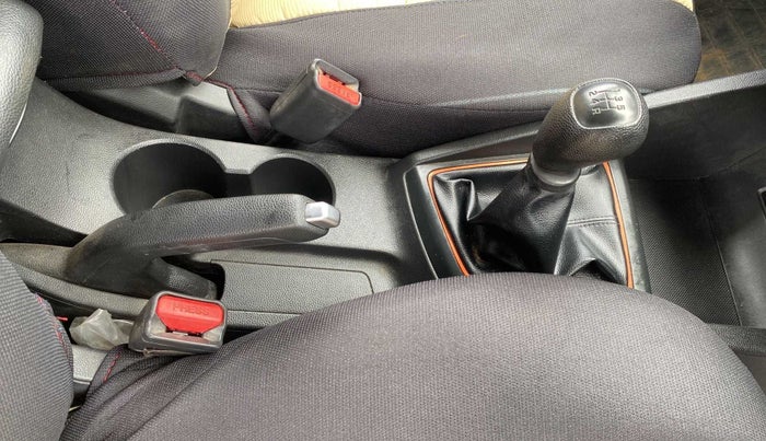 2016 Hyundai i20 Active 1.2 S, Petrol, Manual, 55,062 km, Gear Lever
