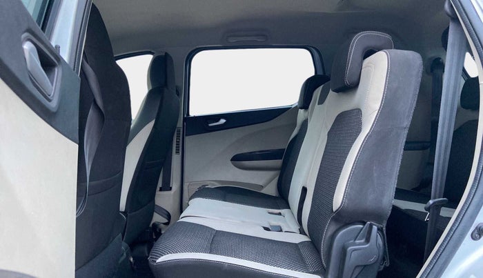 2019 Renault TRIBER RXZ, Petrol, Manual, 47,452 km, Right Side Rear Door Cabin