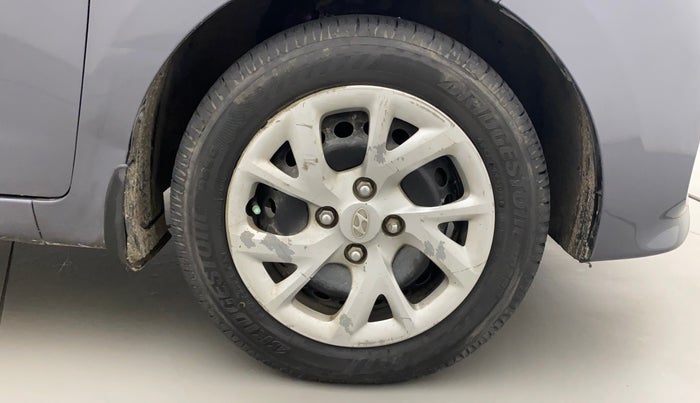2018 Hyundai Grand i10 MAGNA AT 1.2 KAPPA VTVT, Petrol, Automatic, 67,851 km, Right Front Wheel