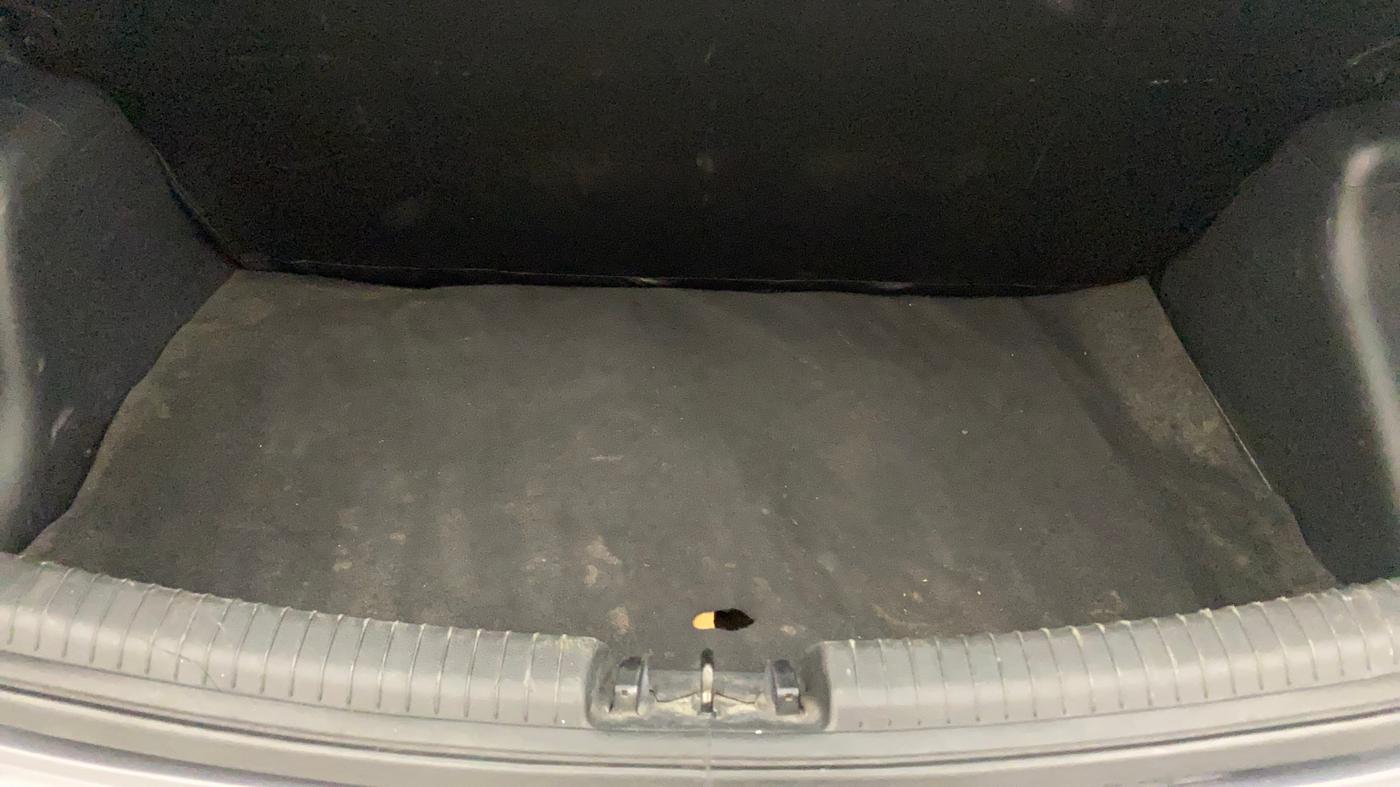 2018 Hyundai Grand i10 MAGNA AT 1.2 KAPPA VTVT, Petrol, Automatic, 67,851 km, Boot Inside
