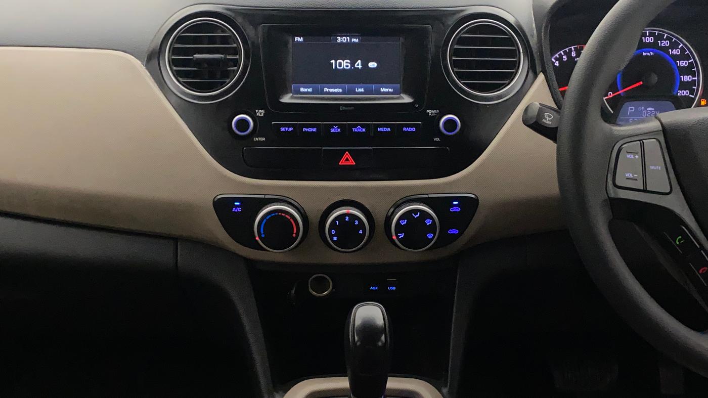 2018 Hyundai Grand i10 MAGNA AT 1.2 KAPPA VTVT, Petrol, Automatic, 67,851 km, Air Conditioner