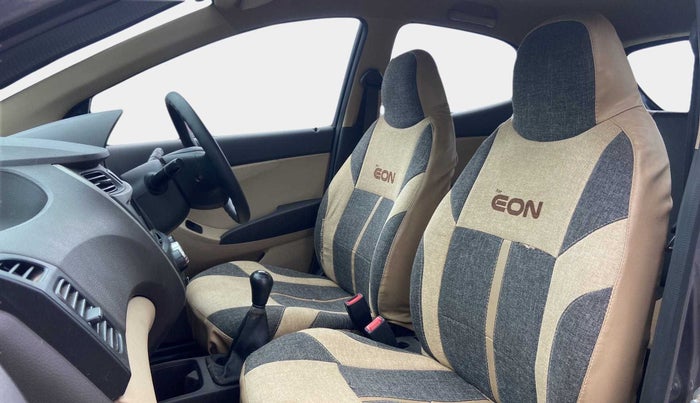 2017 Hyundai Eon ERA +, Petrol, Manual, 26,836 km, Right Side Front Door Cabin