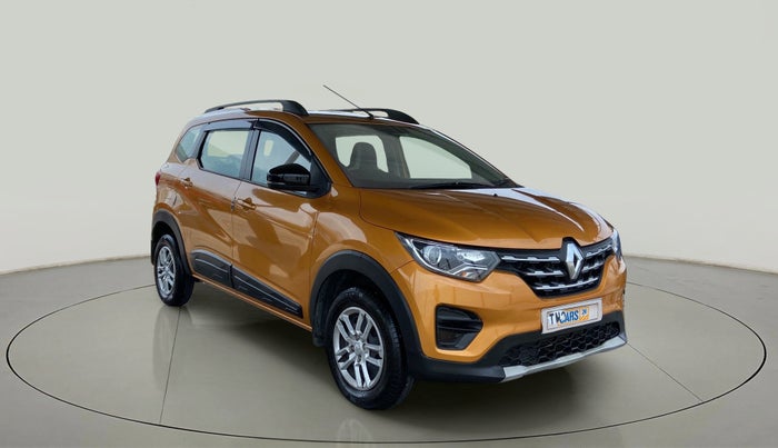 2022 Renault TRIBER RXT AMT, Petrol, Automatic, 20,043 km, Right Front Diagonal