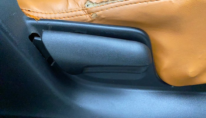 2014 Maruti Swift ZXI, Petrol, Manual, 85,001 km, Driver Side Adjustment Panel