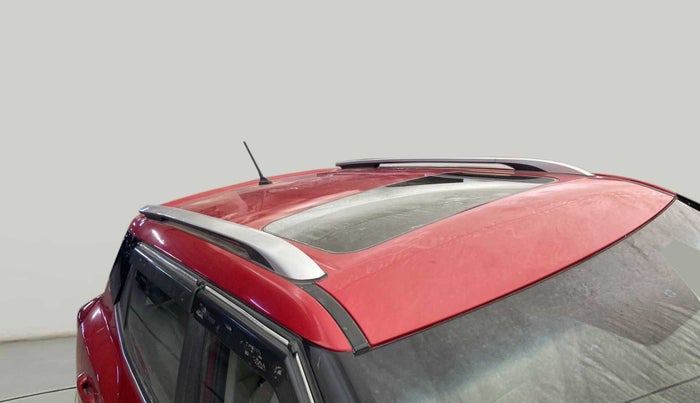2019 Mahindra XUV300 W8 (O) 1.2 PETROL, Petrol, Manual, 56,963 km, Roof