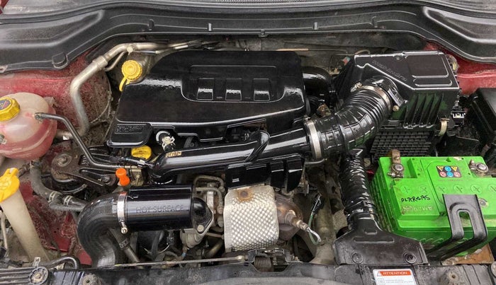 2019 Mahindra XUV300 W8 (O) 1.2 PETROL, Petrol, Manual, 56,963 km, Open Bonet