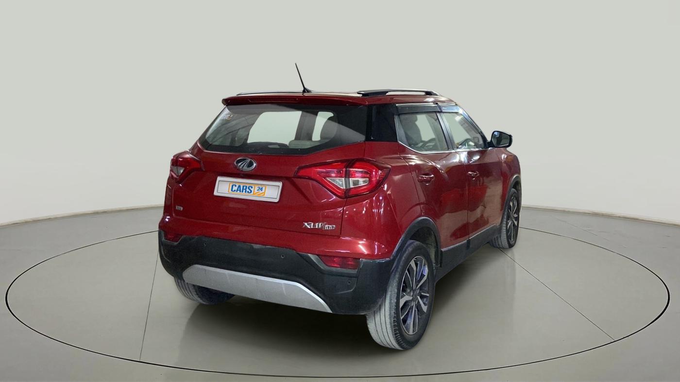 2019 Mahindra XUV300 W8 (O) 1.2 PETROL, Petrol, Manual, 56,963 km, Right Back Diagonal