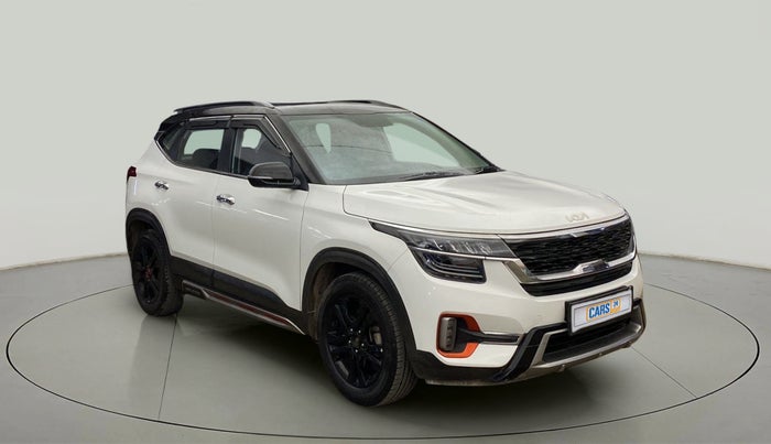 2021 KIA SELTOS HTX ANNIVERSARY EDITION 1.5 PETROL, Petrol, Manual, 26,456 km, Right Front Diagonal