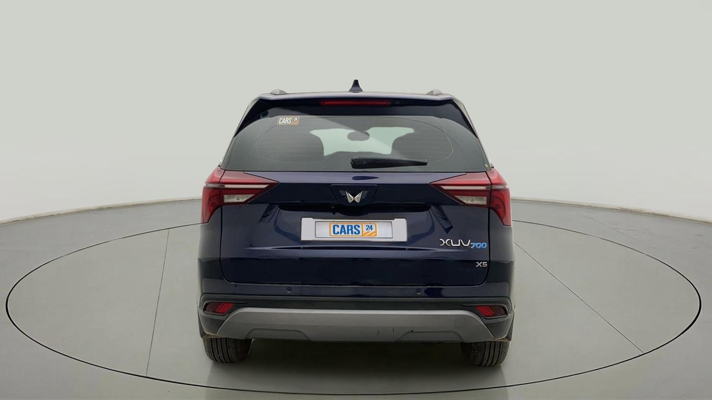 2022 Mahindra XUV700 AX 5 D MT 5 STR, Diesel, Manual, 30,506 km, Back/Rear
